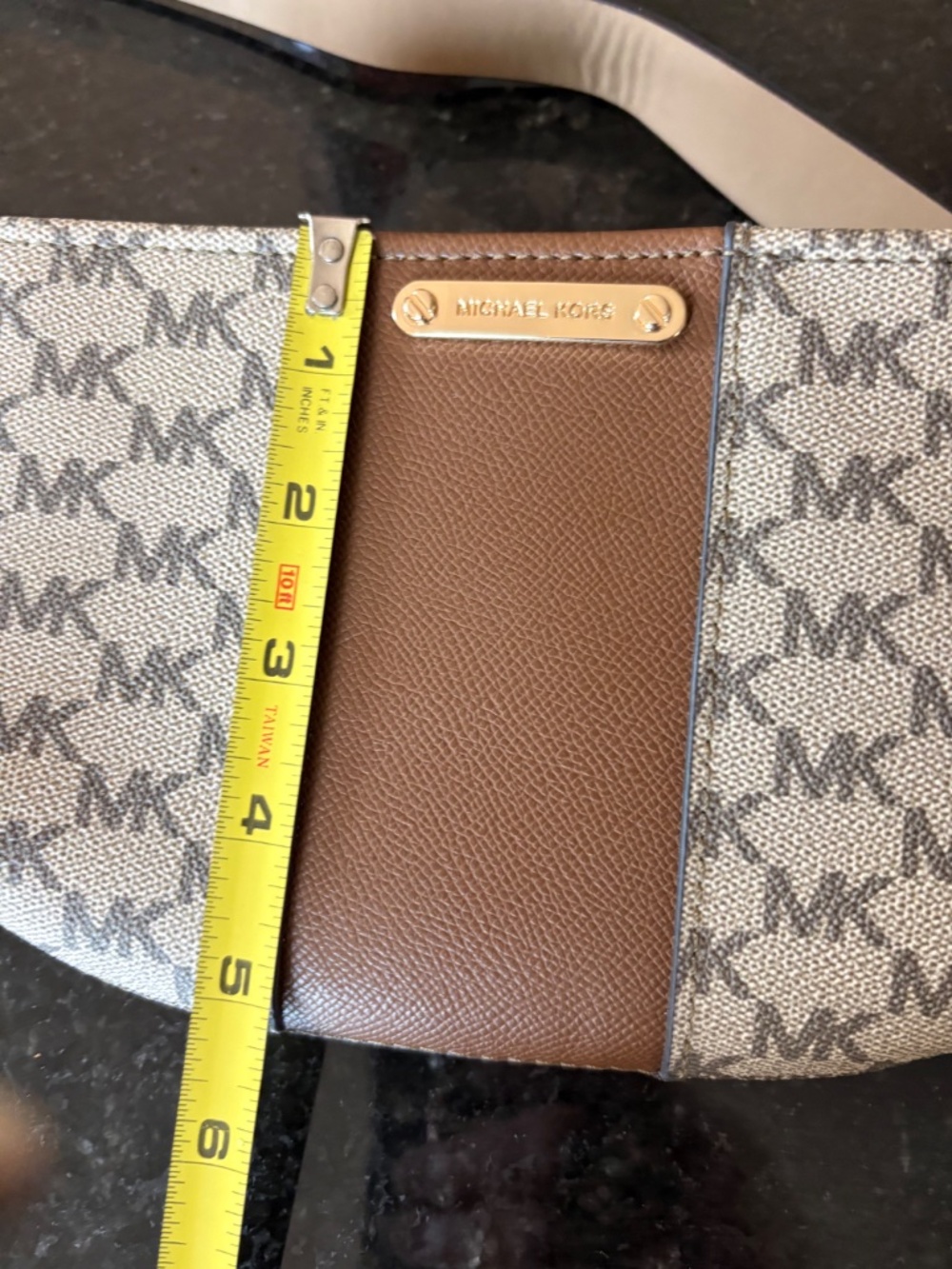 ✨ NWT Michael Kors Signature Logo Center Stripe Belt Bag Fanny Pack - Size S/M ✨ - Picture 14 of 16